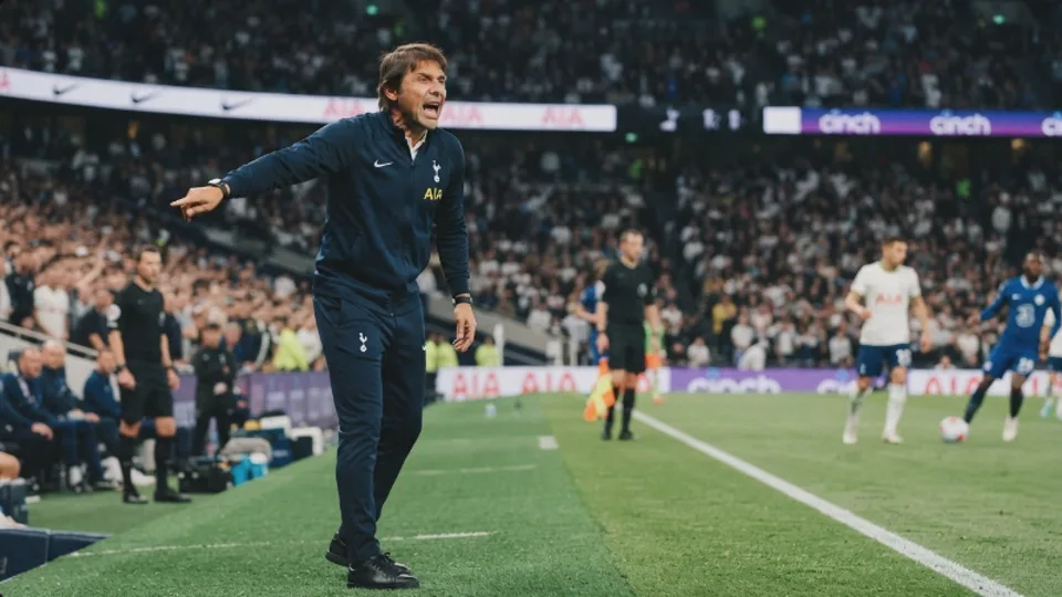 Antonio Conte ke Man Utd? Kandidat Kejutan Gantikan Michael Carrick di Old Trafford
