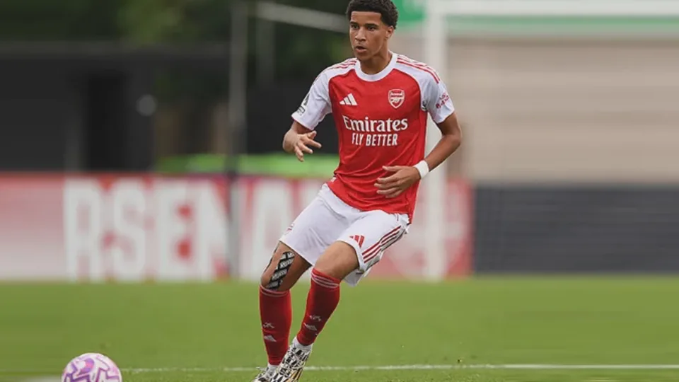 Demiane Agustien, Gelandang Arsenal yang Jadi Rebutan Indonesia dan Curacao