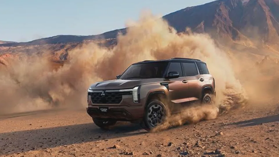 Mitsubishi Pajero Generasi Terbaru Rilis, SUV Legendaris dengan Desain Futuristis