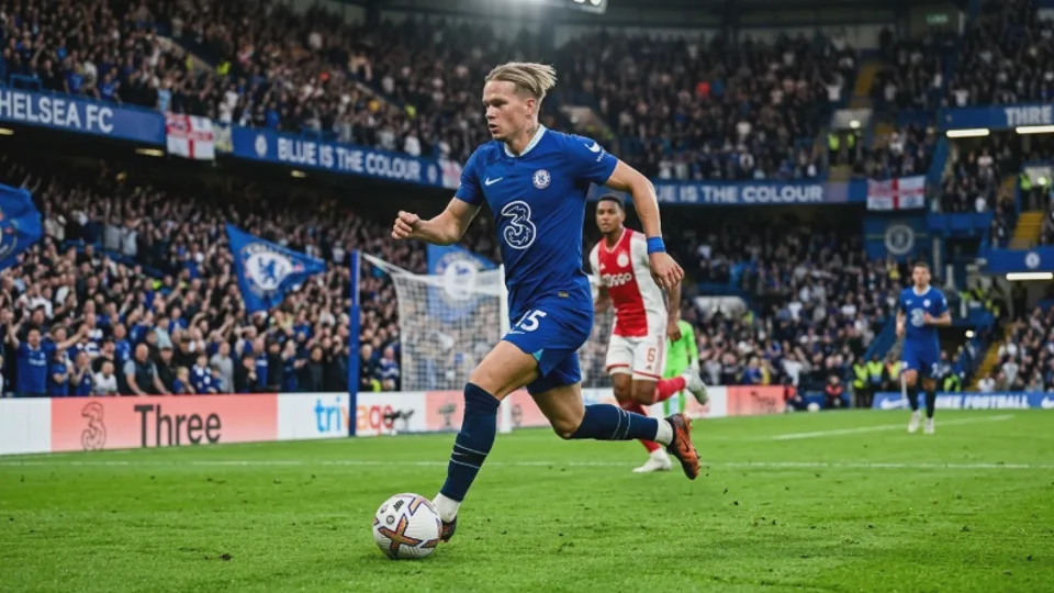 Tottenham Resmi Pinjam Mykhailo Mudryk dari Chelsea dengan Opsi Pembelian £75 Juta